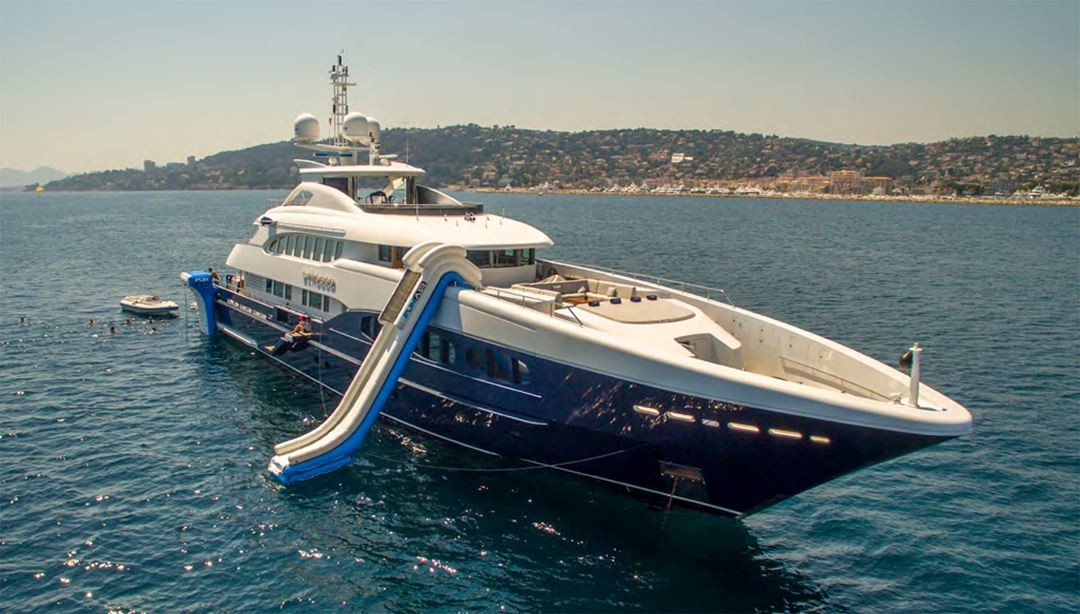 sirocco yacht price per week