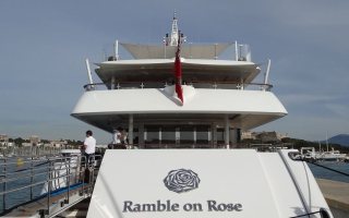 RAMBLE ON ROSE 4