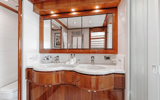 CHAMPAGNE AND CAVIAR 17