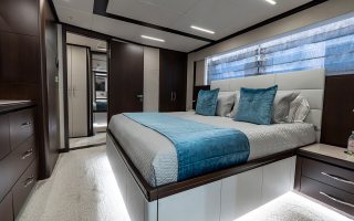 ROMEO FOXTROT 20