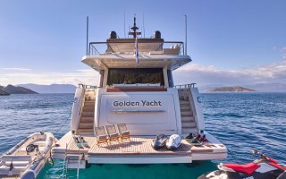 GOLDEN YACHT 9