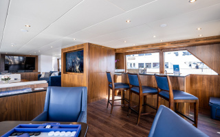 A PLACE IN THE SUN 4