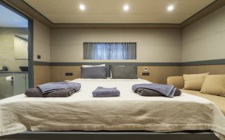 ALBATROS EXPLORER 10