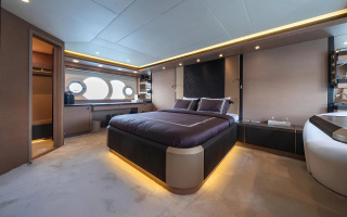BELLA LUNA 22