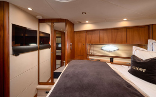 SUNSEEKER PREDATOR 72 GHOST 11