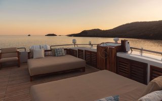 GALAPAGOS SEA STAR 4