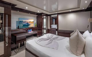 CAPTAIN MORGAN III 44