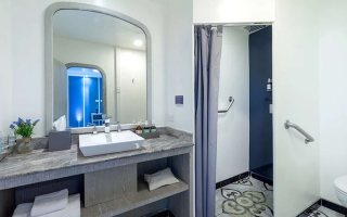 GALAPAGOS HORIZON 12