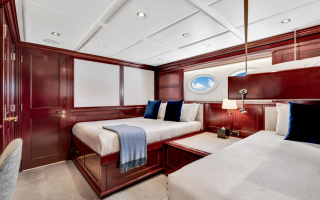 SWEET CAROLINE II 17