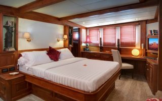 MUTIARA LAUT 5