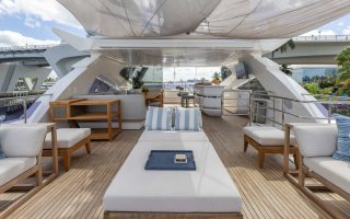 CAPTAIN MORGAN III 5