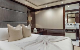 CAPTAIN MORGAN III 39