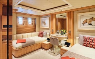 SEAHORSE 38