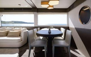 AZIMUT MAGELLANO 66 7