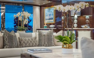 CAPTAIN MORGAN III 28