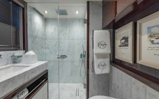 CAPTAIN MORGAN III 49