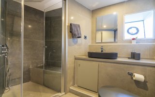 ALBATROS EXPLORER 17