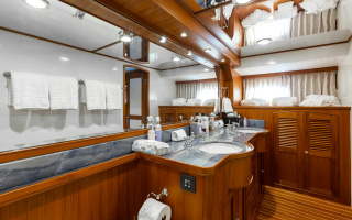 VIRGINIA SEA 21