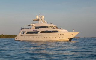 ISLAND HEIRESS 29