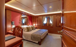 JOIA THE CROWN JEWEL 28