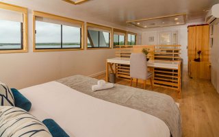 GALAPAGOS SEA STAR 8