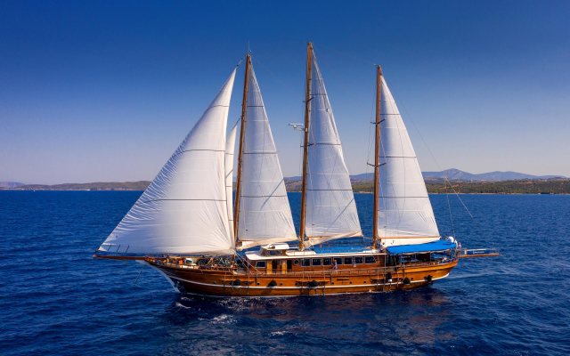 thalassa yacht australia cost