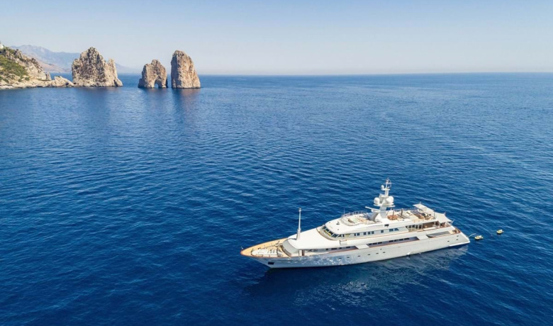 ISABELL PRINCESS OF THE SEA