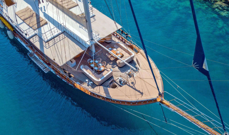 ADMIRAL