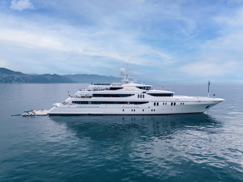 JOIA THE CROWN JEWEL